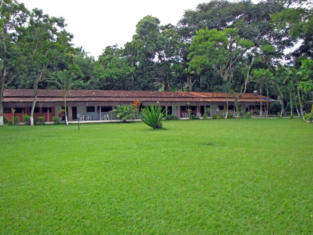 Ilhabela Tenis Clube Екстериор снимка